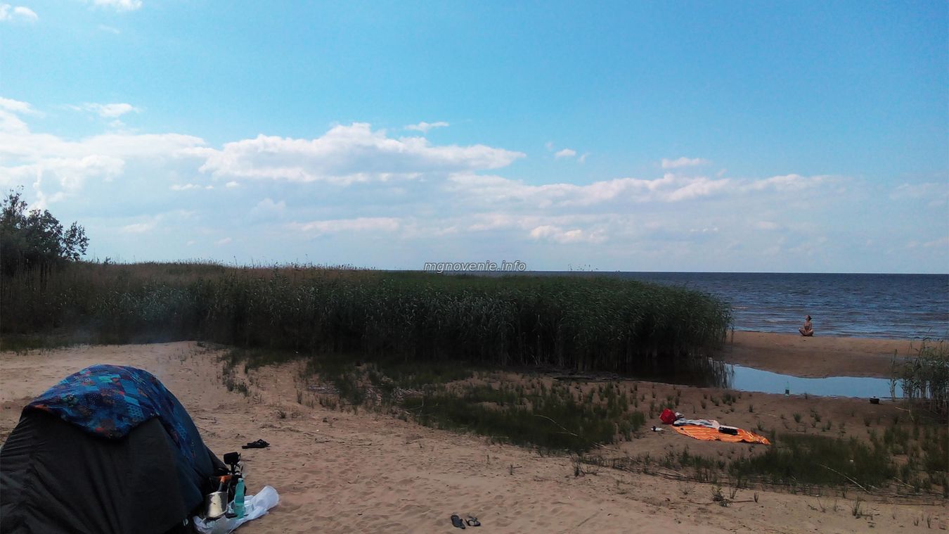 Песчаный пляж Ладожского озера